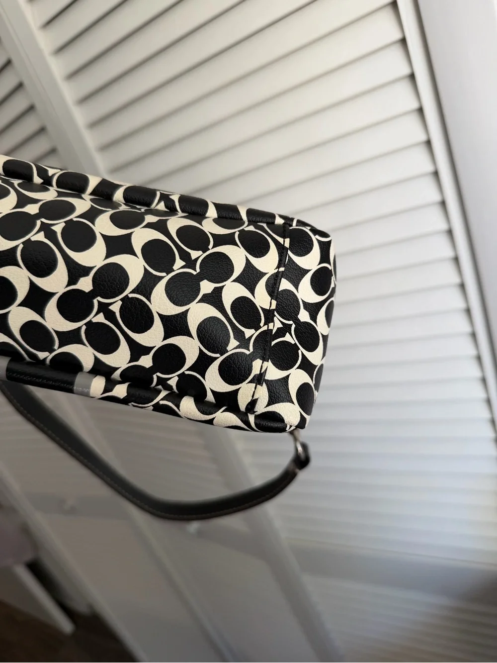 Y2K Coach Signature Print Small Shoulder Bag Black White Leather